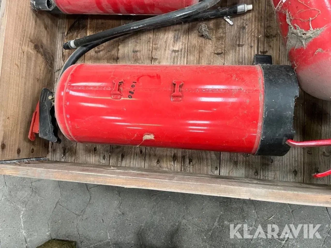 Billede 9 - Lot - Pulver- og vandslukkere Housegard og Gloria 12 kg og 9 Liter