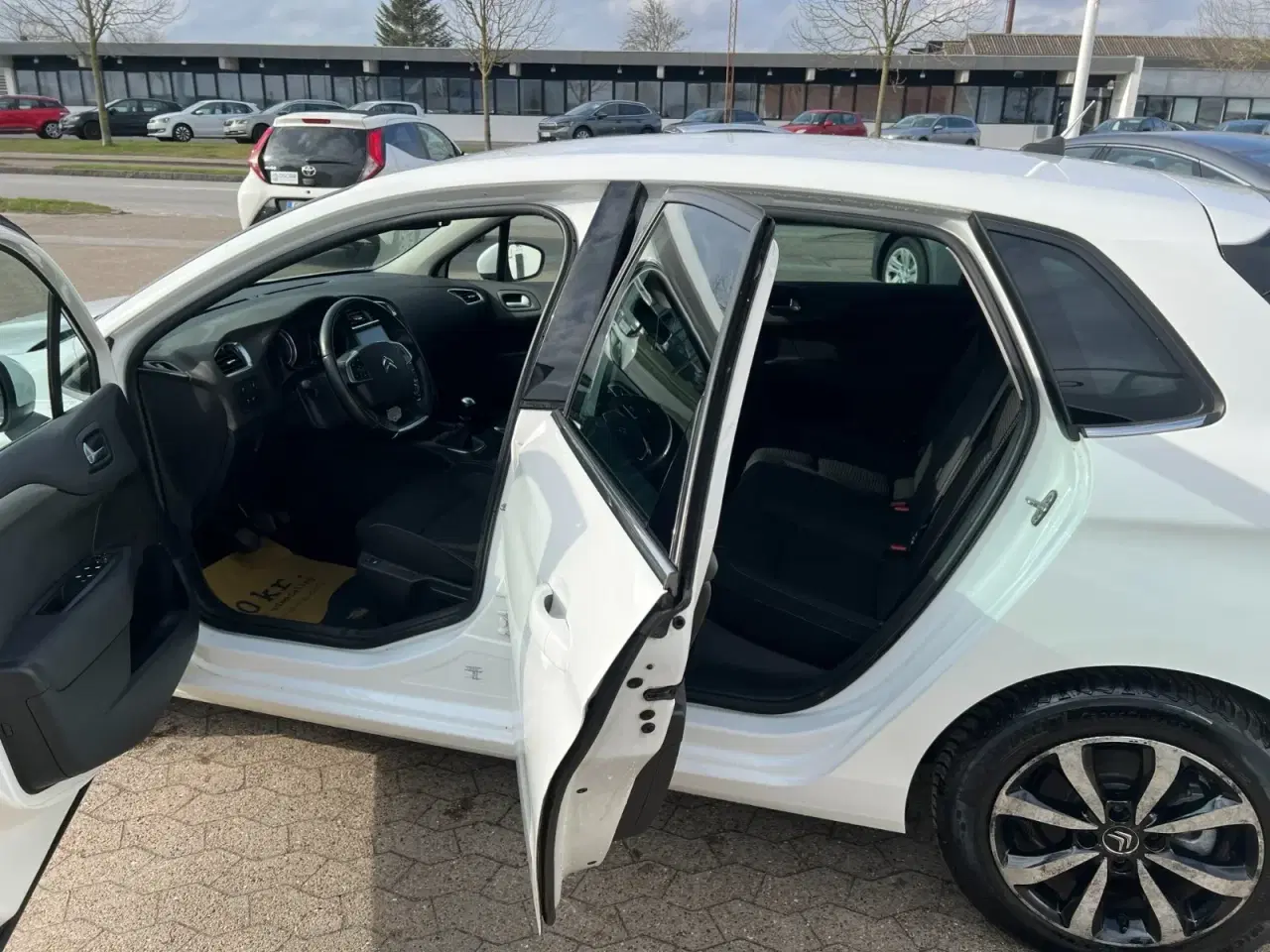 Billede 12 - Citroën C4 1,6 BlueHDi 100 Feel+