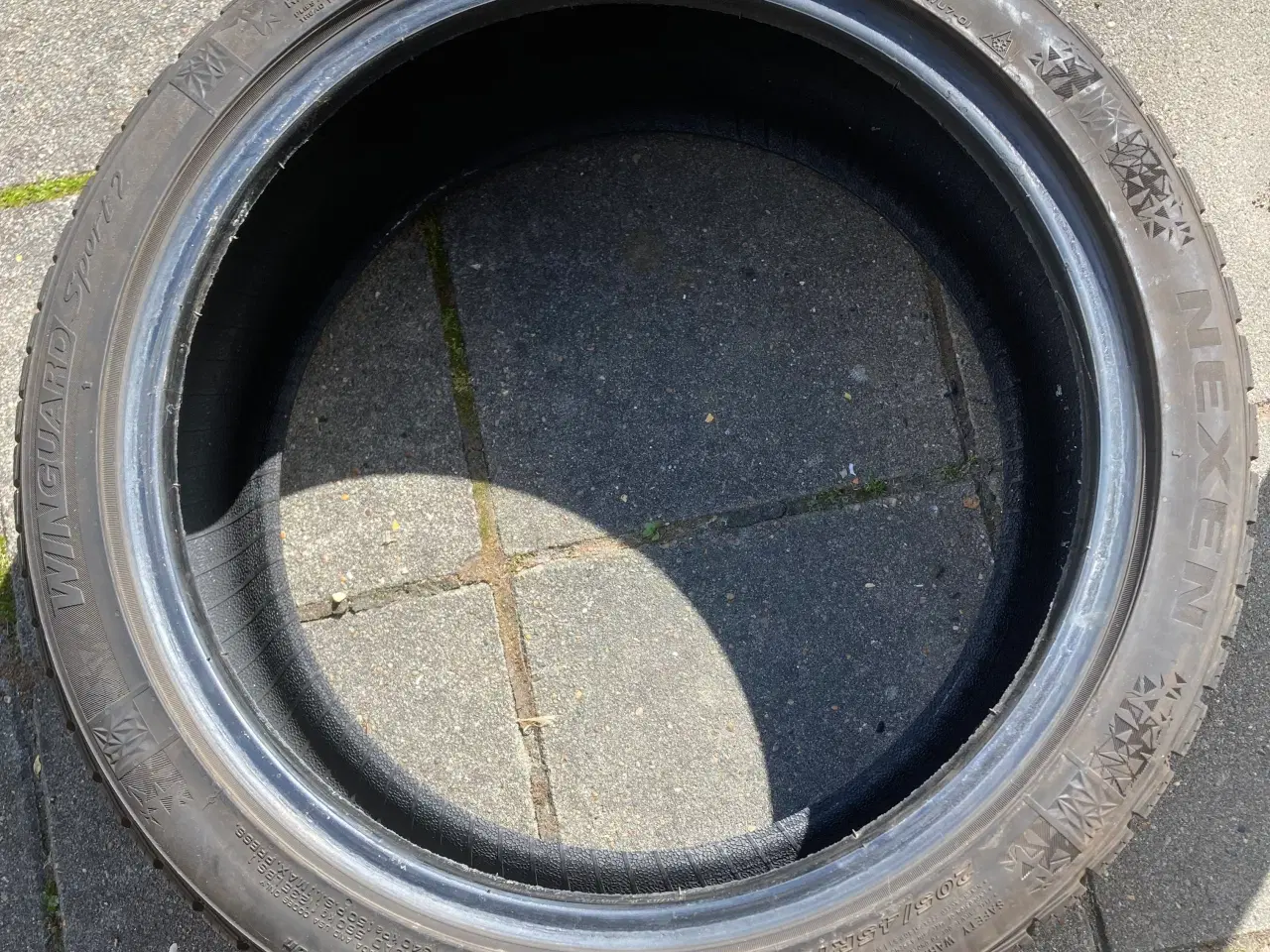 Billede 2 - Vinterdæk. Winguard Sport 2. 205/45R17