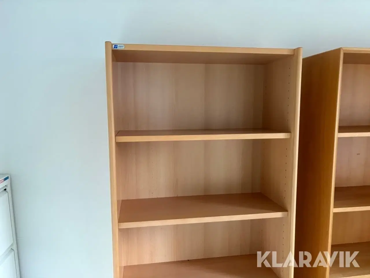 Billede 6 - Stort lot med kontormøbler