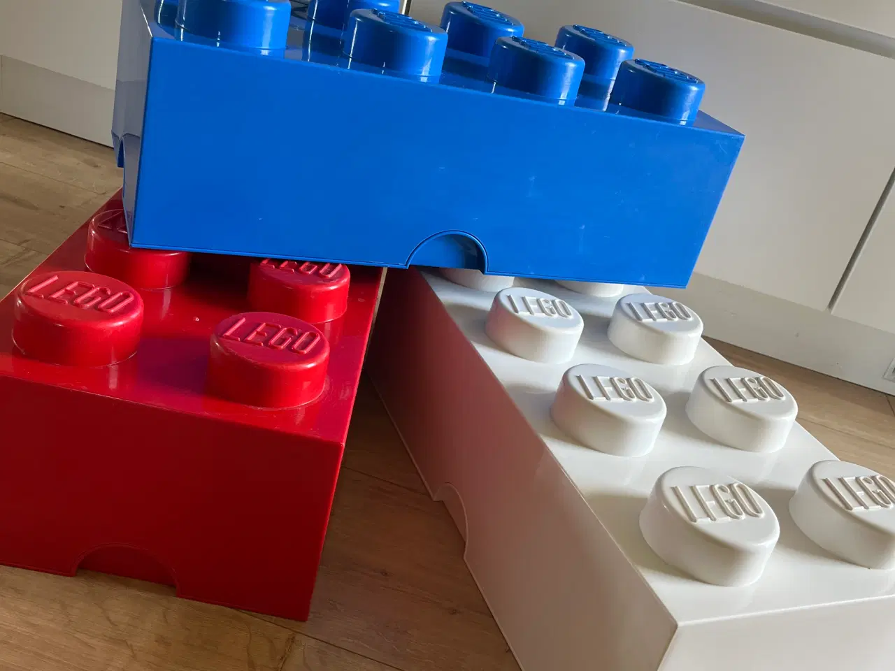 Billede 1 - Lego kasse 8 knopper -opbevaringskasse