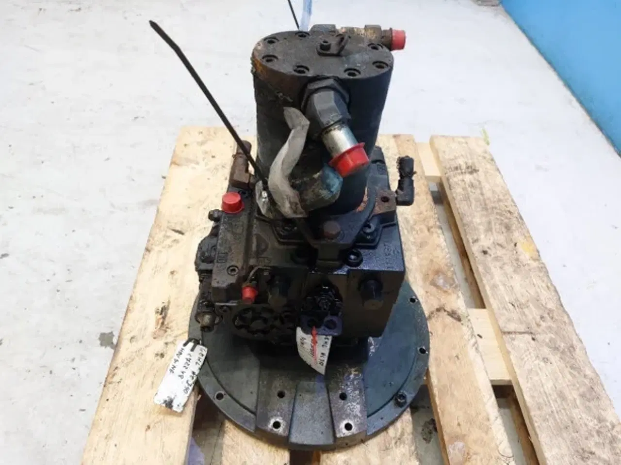 Billede 9 - GEHL AL750 Hydraulikpumpe 50307761