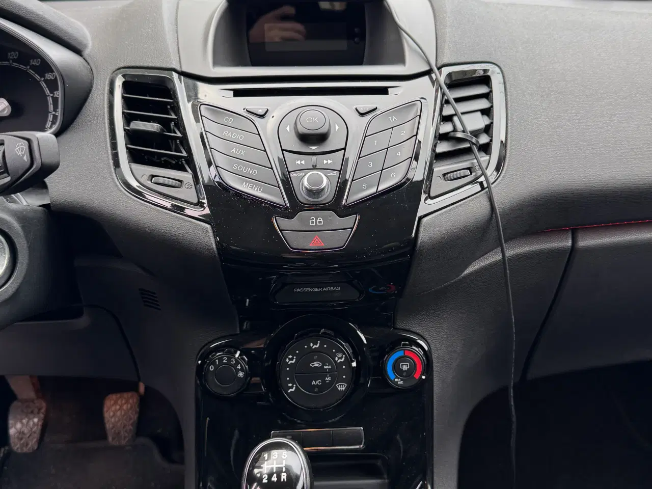 Billede 11 - Ford Fiesta | Velholdt 2013 Hatchback