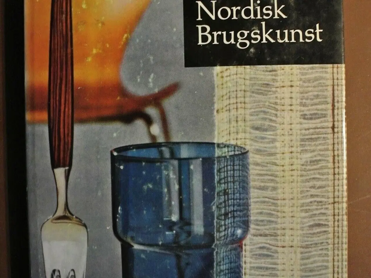 Billede 1 - nordisk brugskunst, Af ulf hård af segerstad, emne