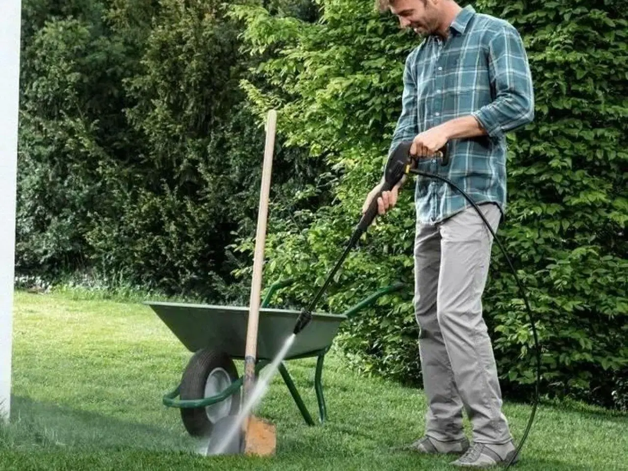 Billede 8 - Kärcher K2 Universal Edition højtryksrenser 1400 W - 360 l/h, 110 bar