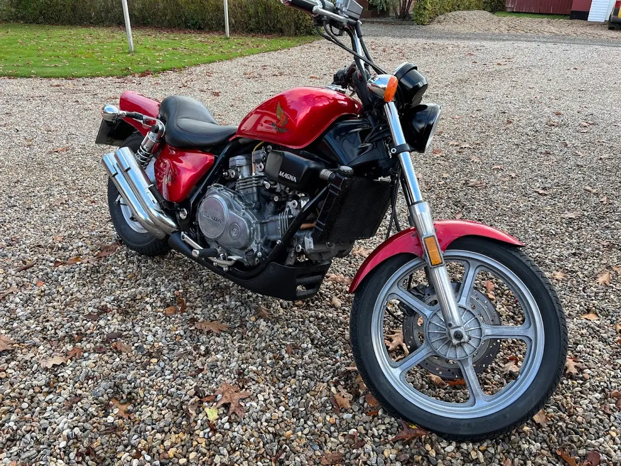 Billede 2 - Honda Super Magna VF700, 1987