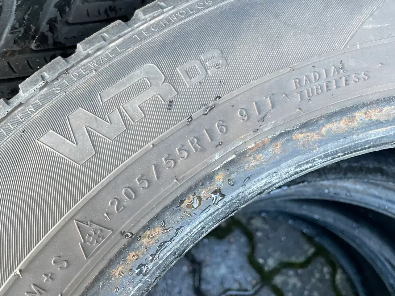 Billede 2 - Nokian vinterdæk 205/55-16