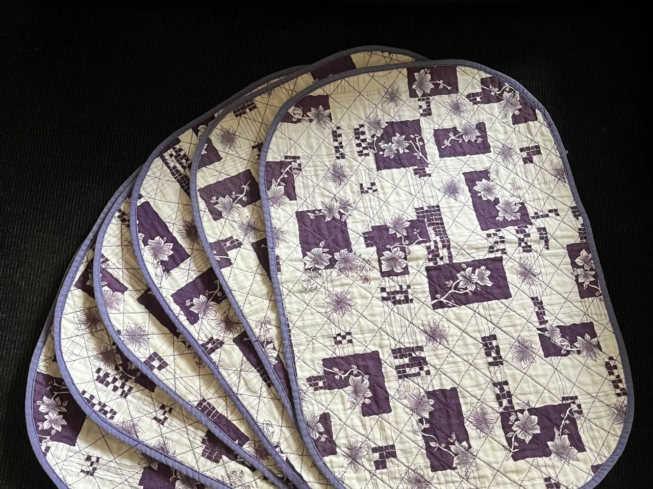 Billede 1 - Dækkeservietter 