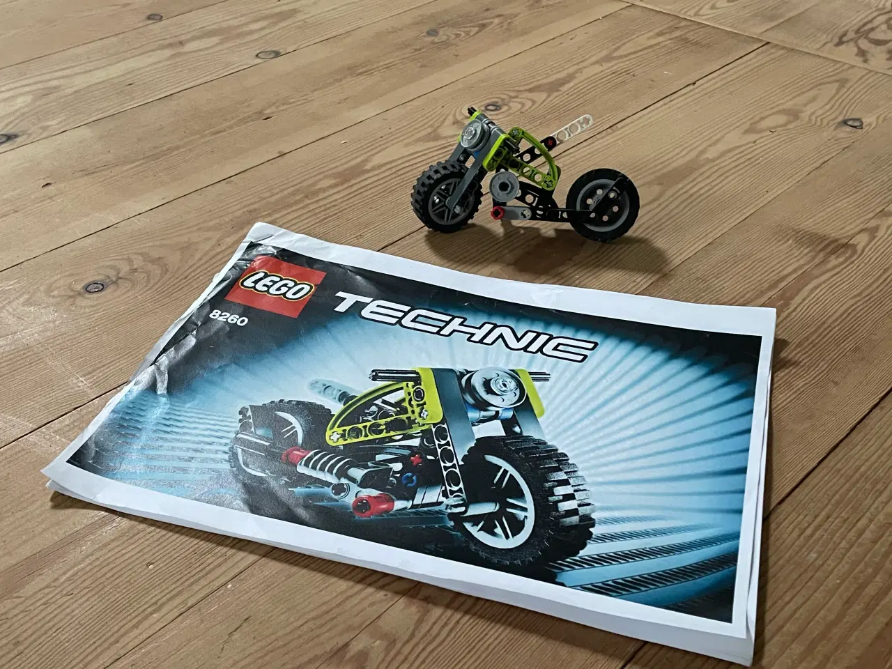Billede 2 - LEGO Technic 8260 Bike (model B)