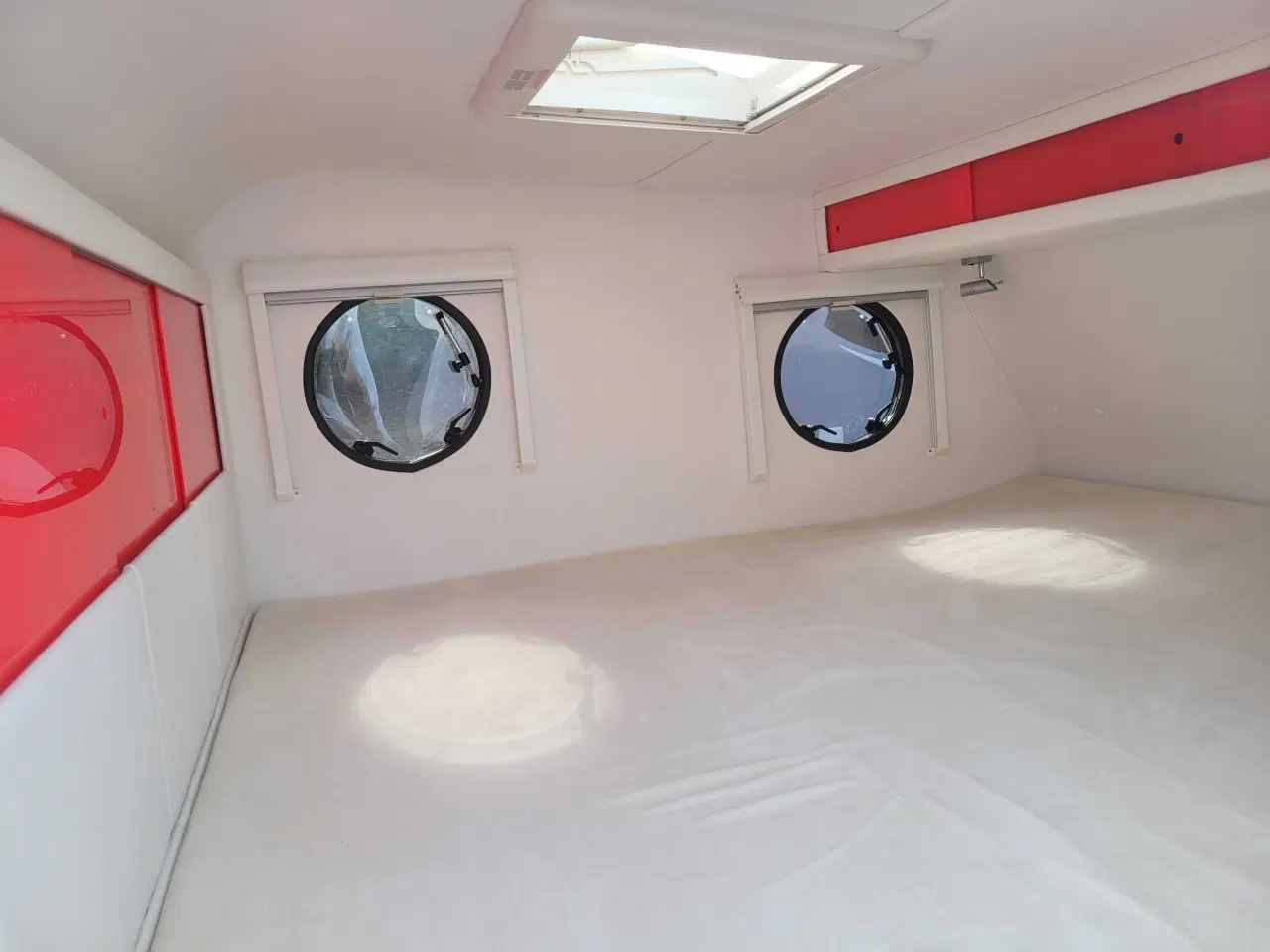 Billede 2 - Dethleffs Miniglobe..perfekt til elbil..kun 280kg.