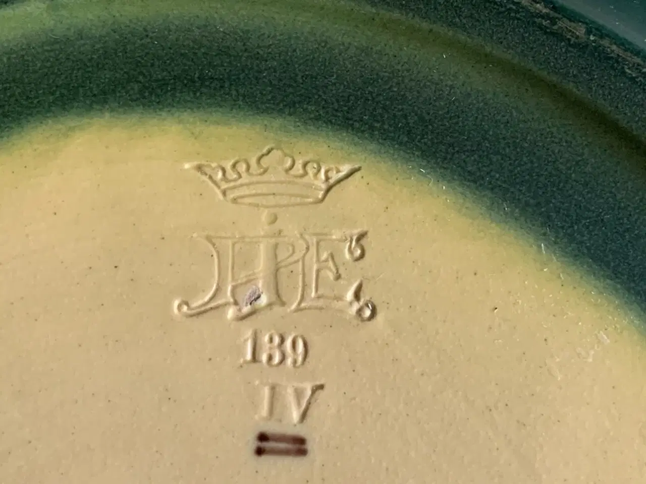 Billede 2 - P. Ipsens Enke, fad med fisk