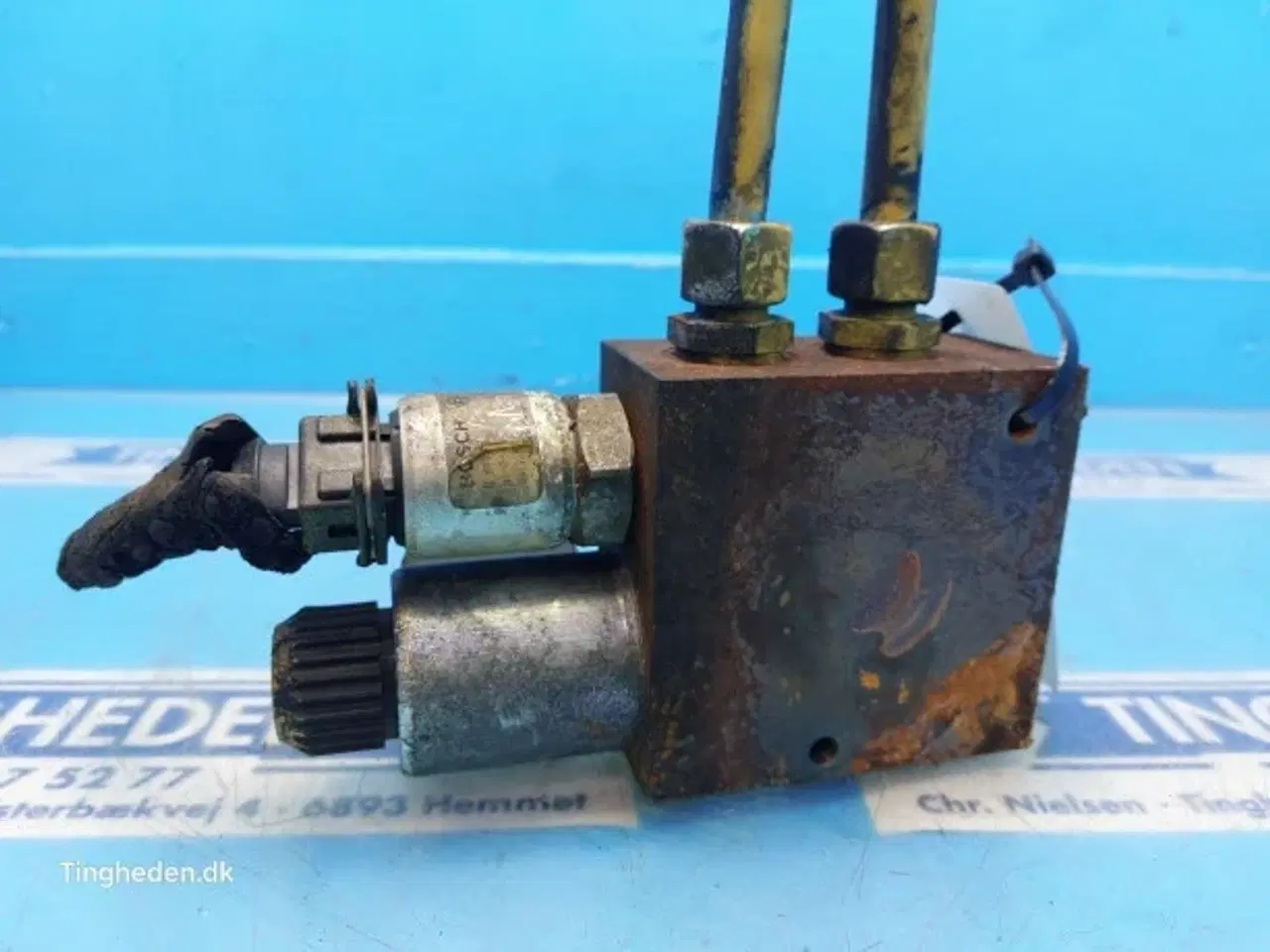 Billede 6 - New Holland TX68 Hydraulikventil 84097019