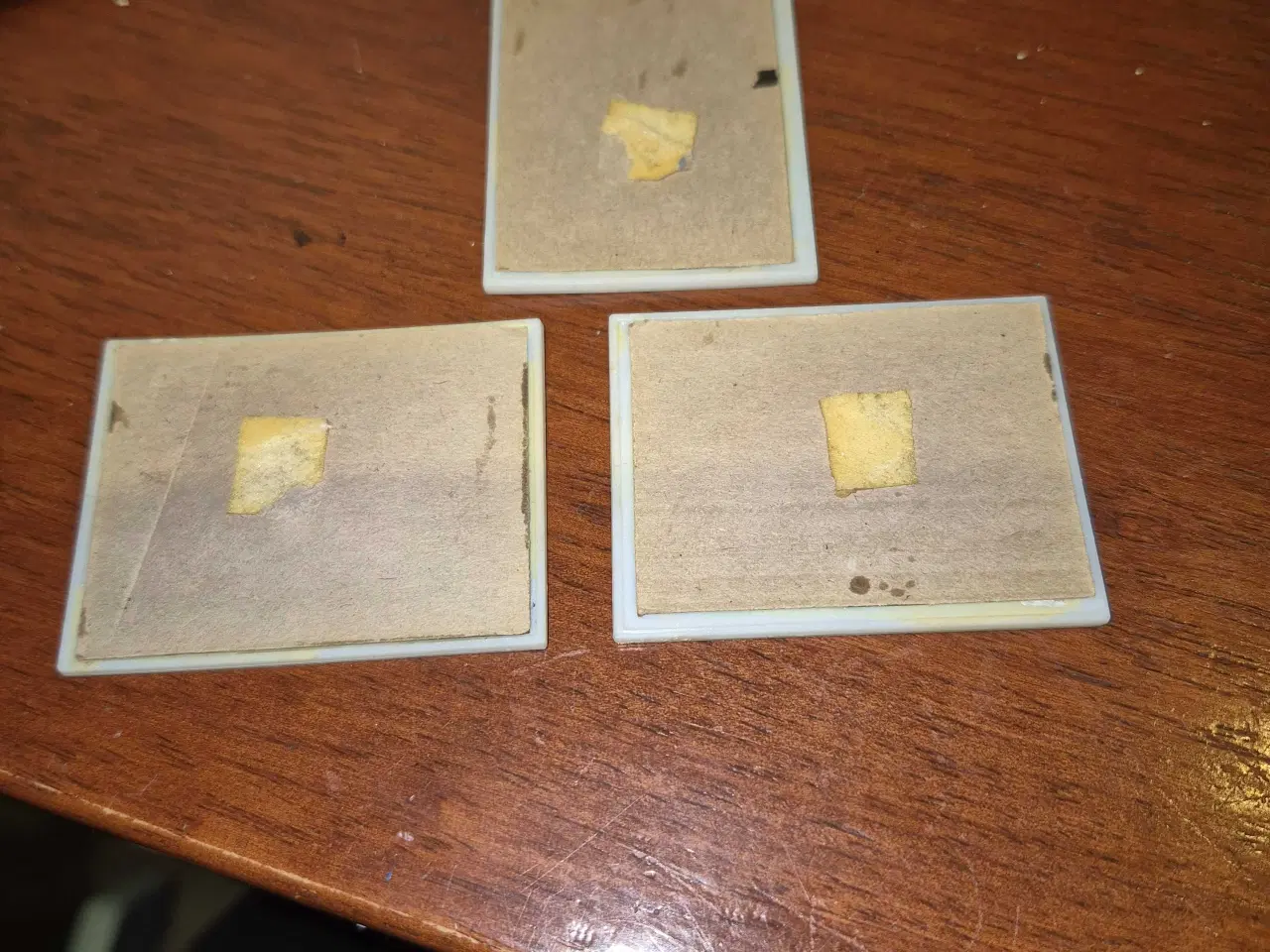 Billede 2 - 3stk lundby dukkehus billeder fra 1984