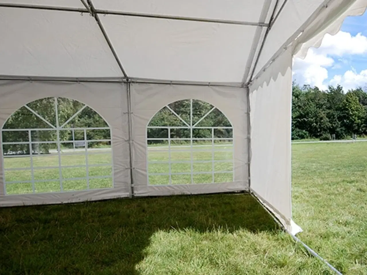 Billede 5 - 6 x 10 m professionelt partytelt udlejes