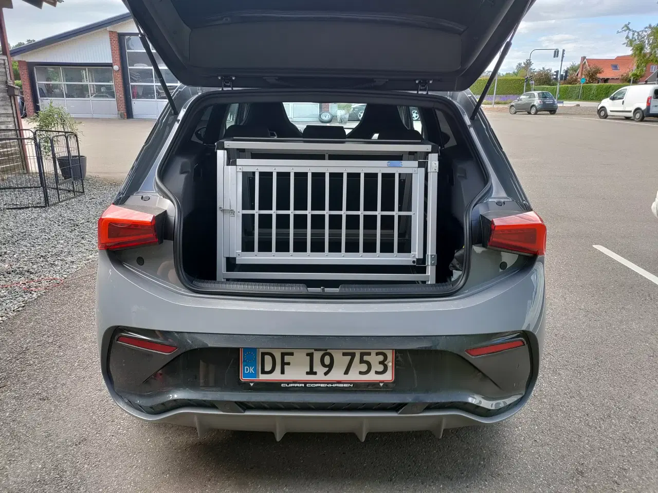 Billede 4 - Hundebur Doggy 60 "Hatchback"