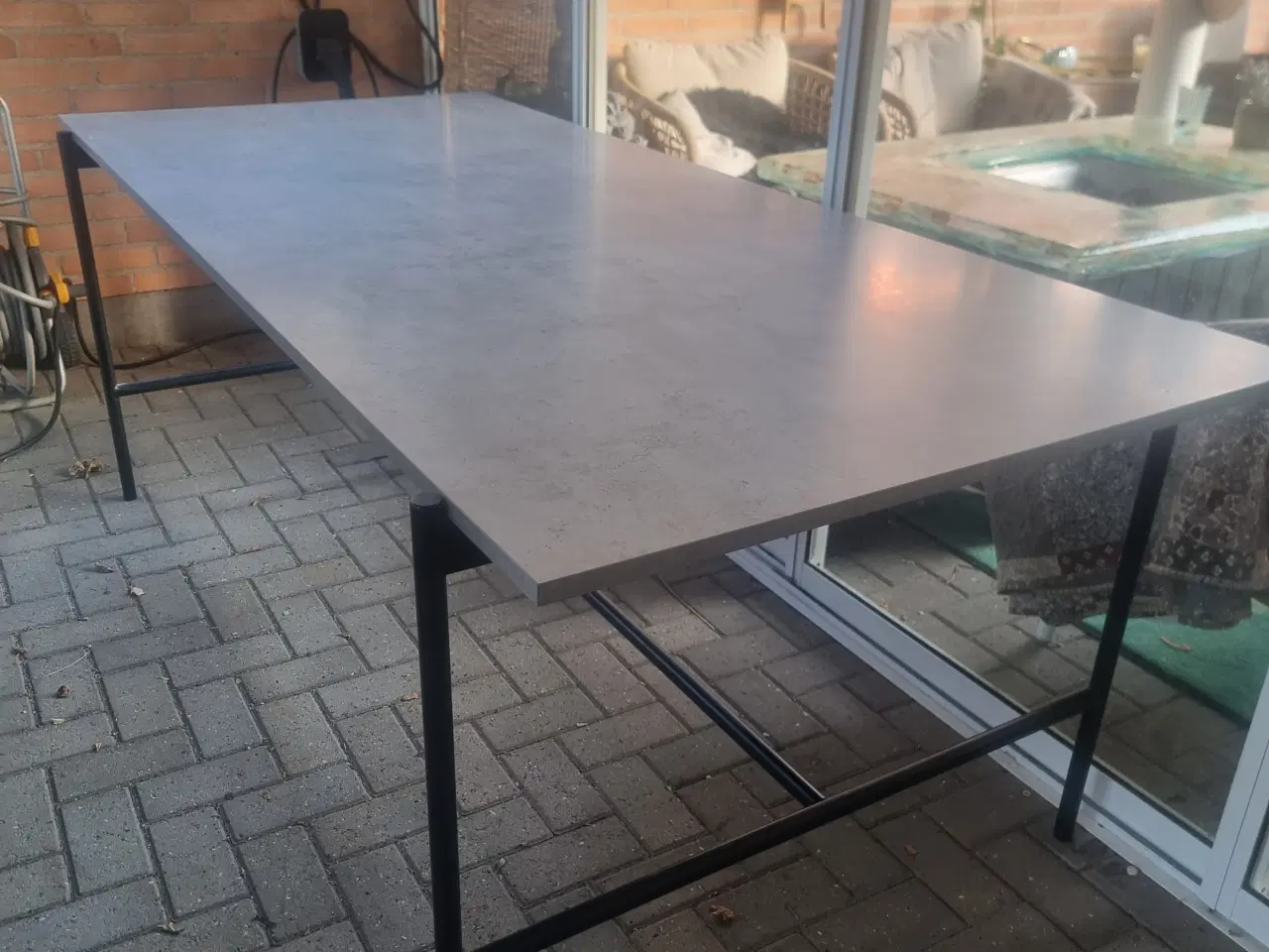 Billede 4 - Spisebord med 6 stole 