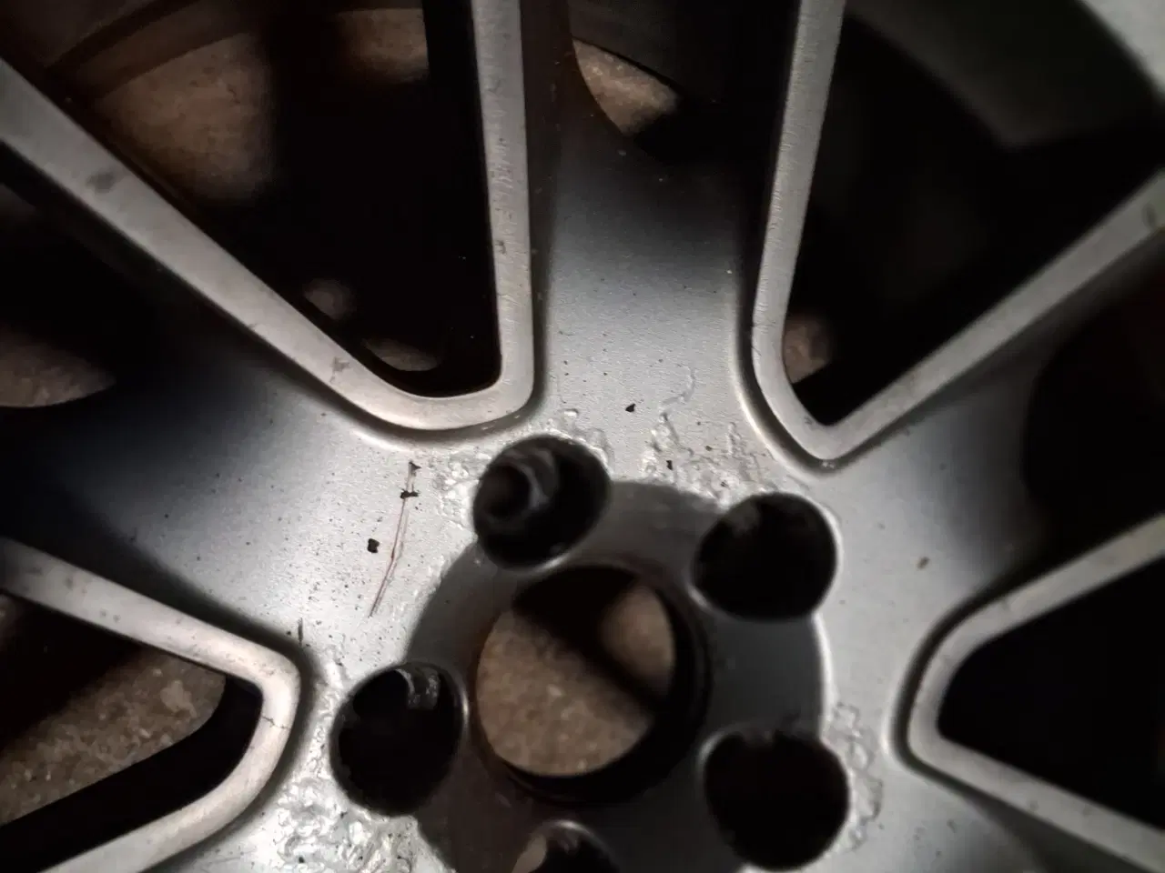 Billede 2 - Hjul Volvo 18''