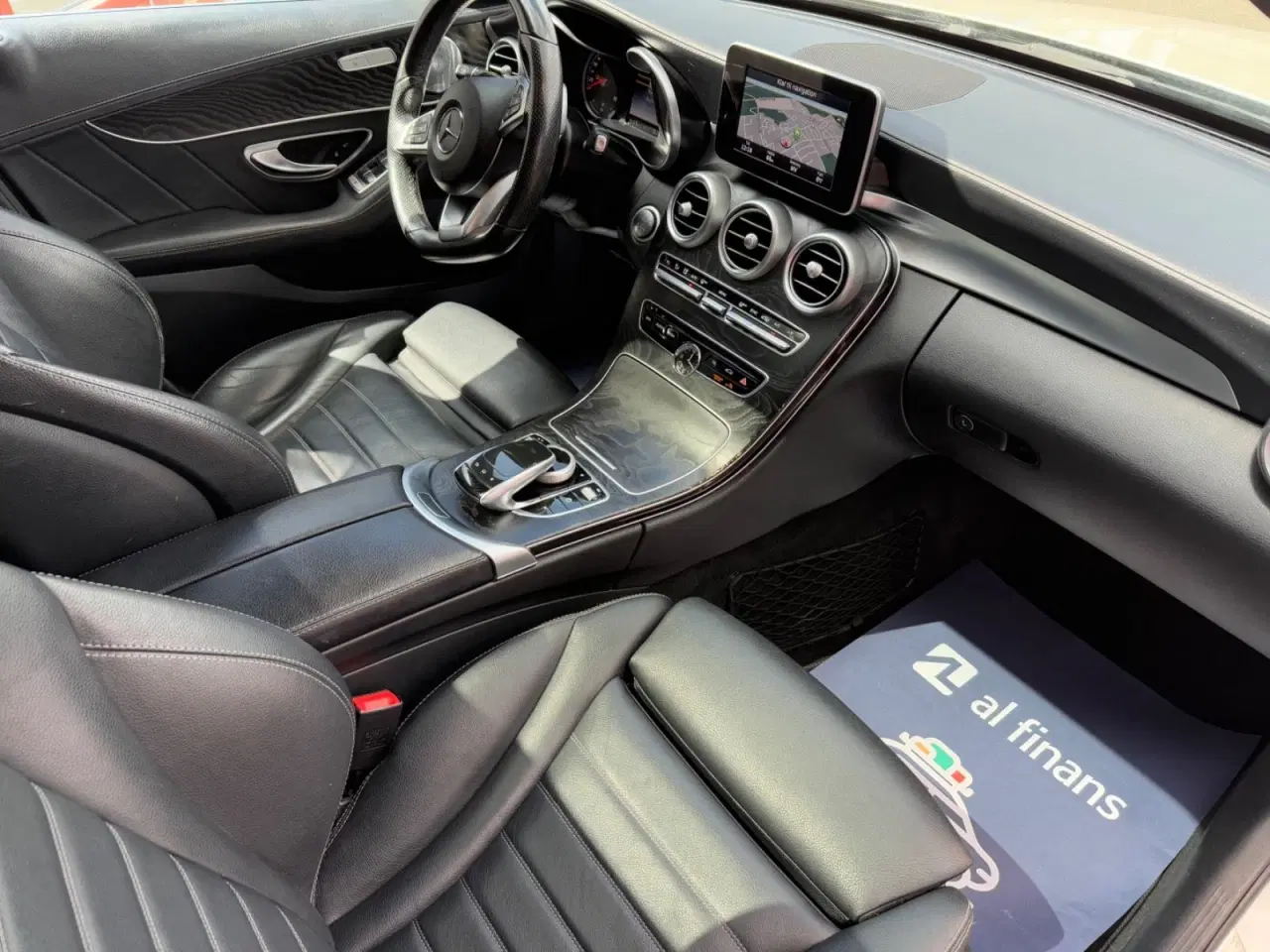 Billede 3 - Mercedes C220 d 2,2 AMG Line stc. aut.