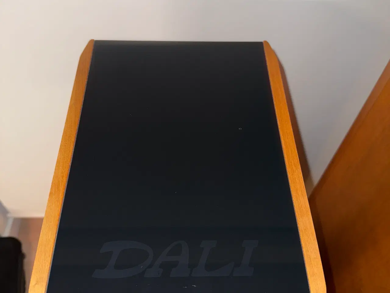 Billede 2 - Dali Evidence 470 Kirsebær
