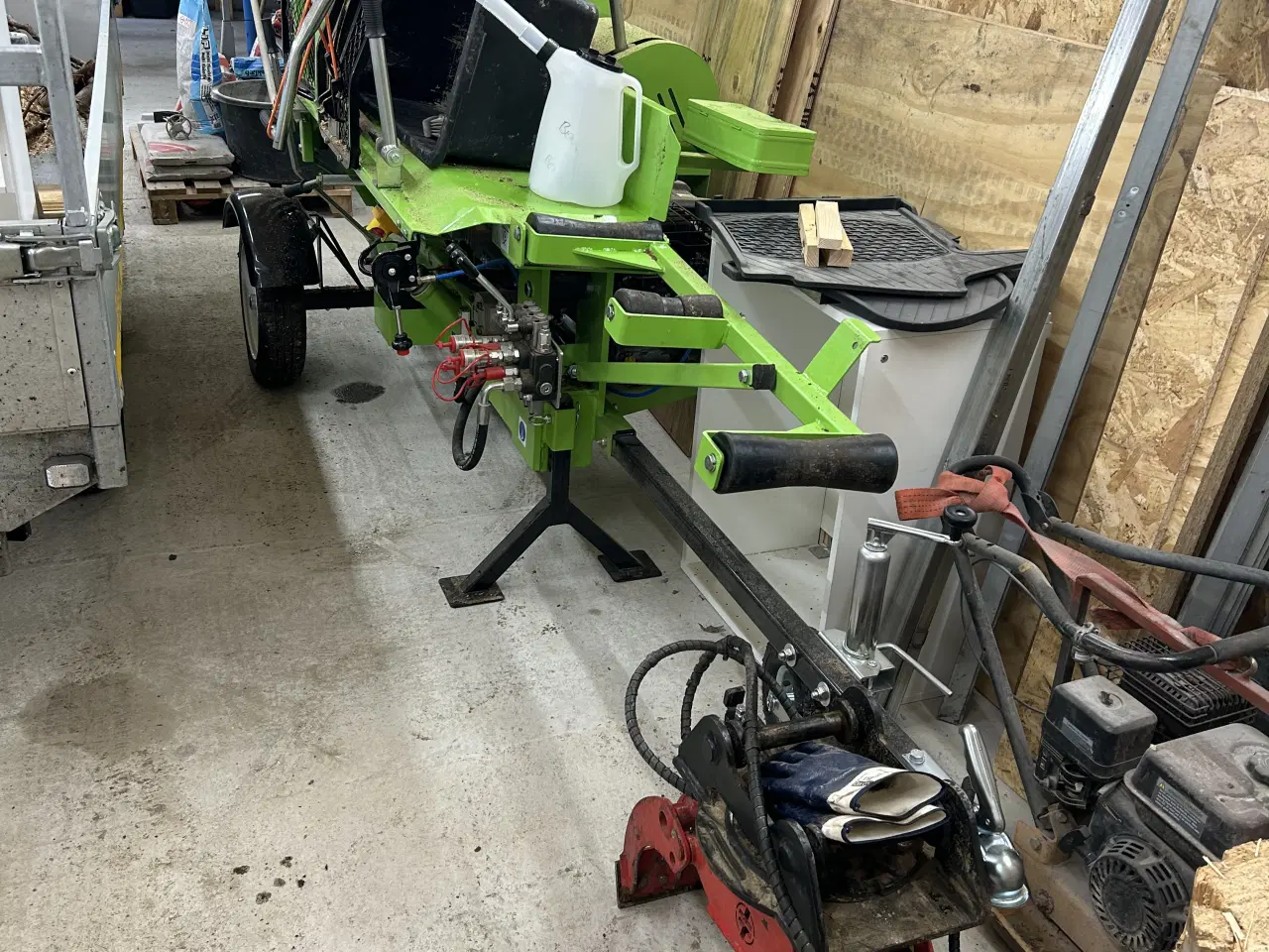 Billede 2 - Brændemaskine / Save kløveanlæg 