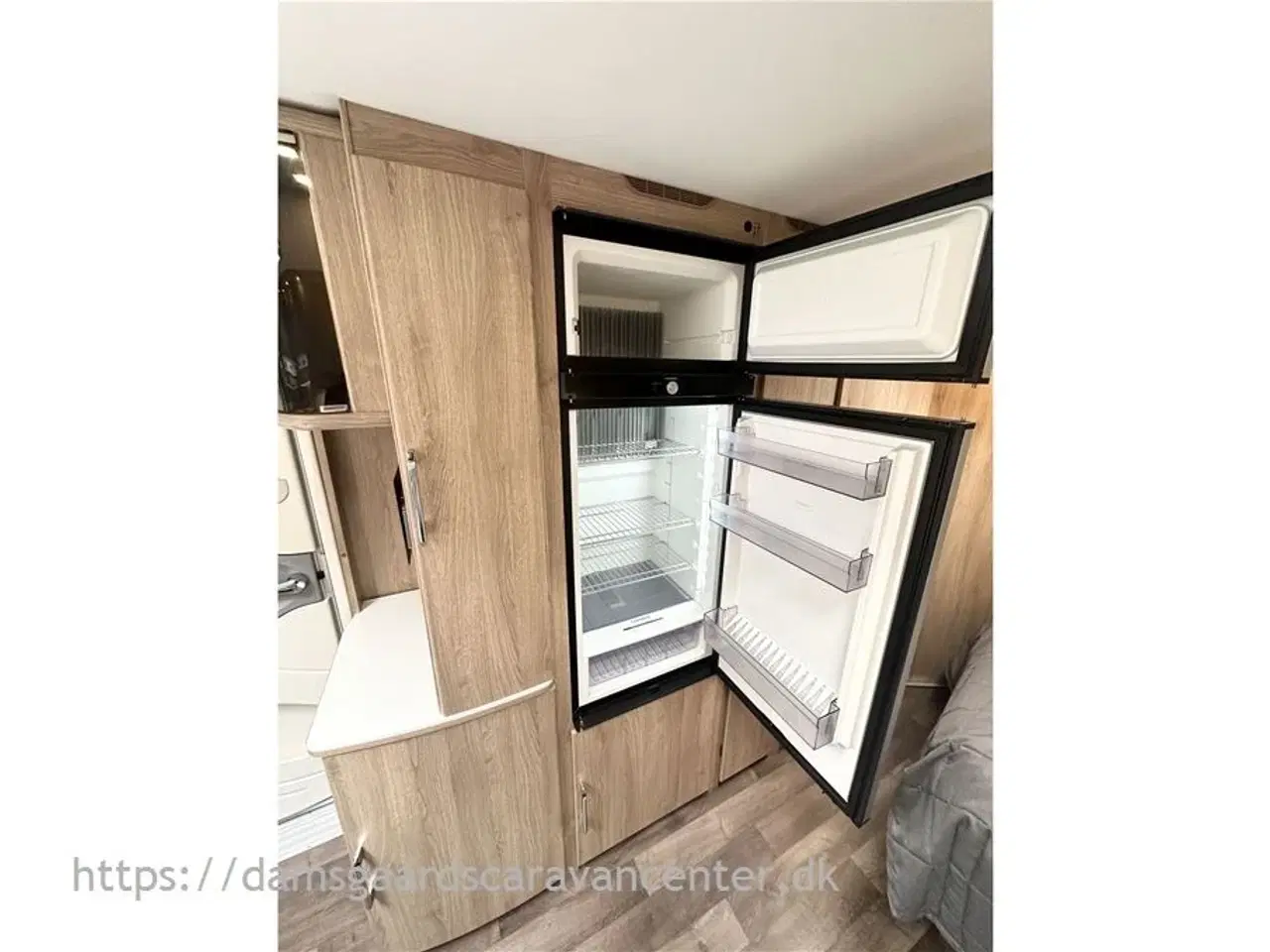Billede 16 - 2019 - Kabe Classic 520 XL KS   Fransk seng-Alde-Gulvvarme-Mover-El markise