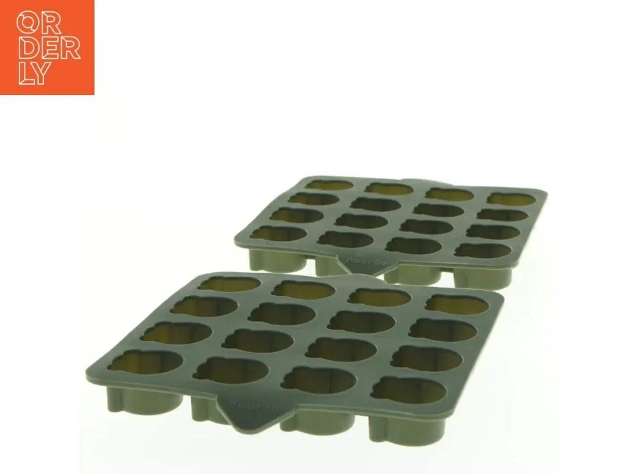 Billede 1 - Isterningebakker med bamseform fra Nuuroo (str. 15 x 15 cm)