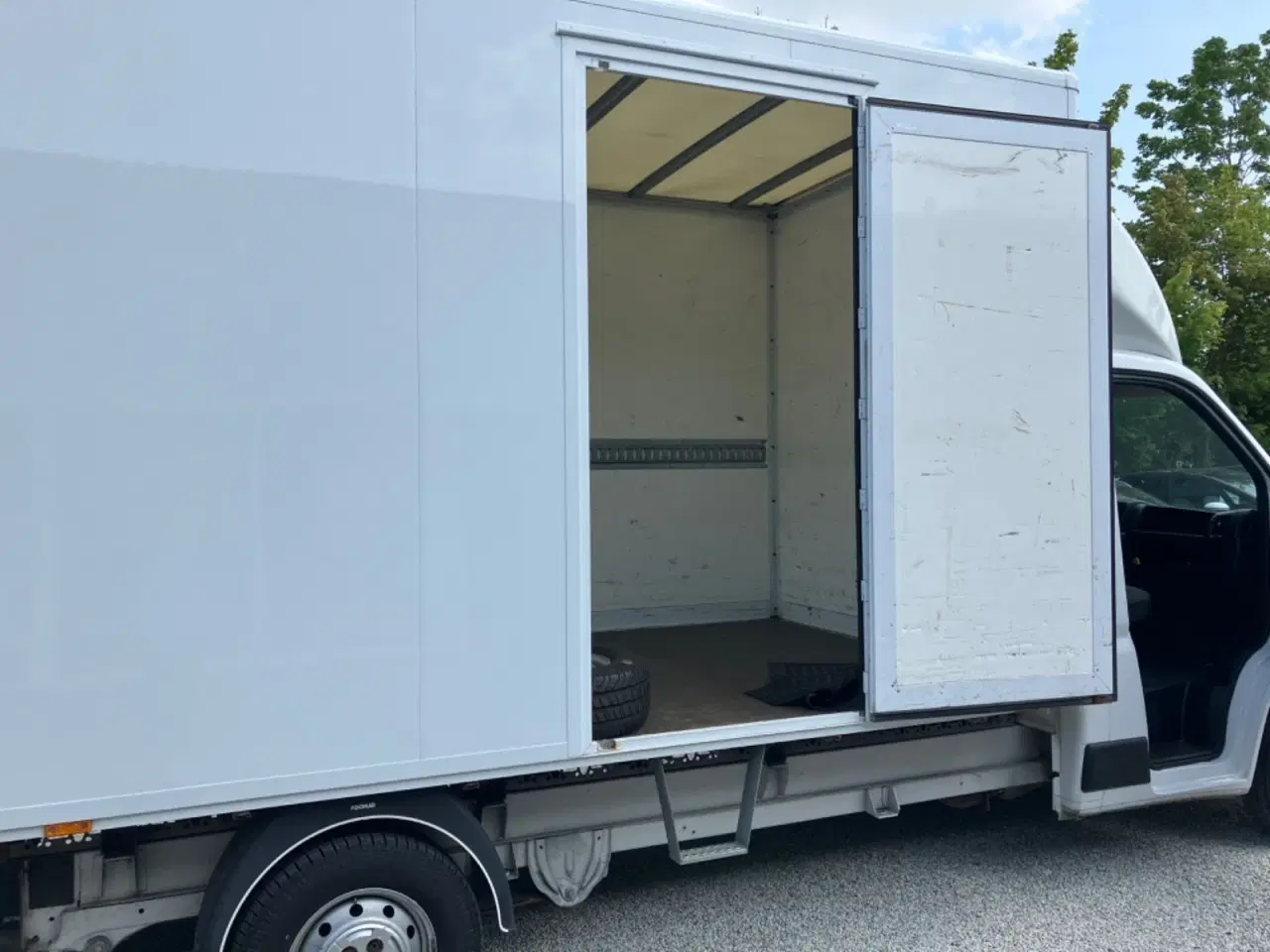 Billede 12 - Peugeot Boxer 335 2,2 BlueHDi 140 L3 Plus Alukasse