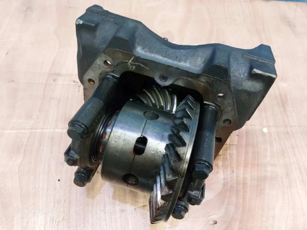 Billede 21 - New Holland LB110 Differential 9968004