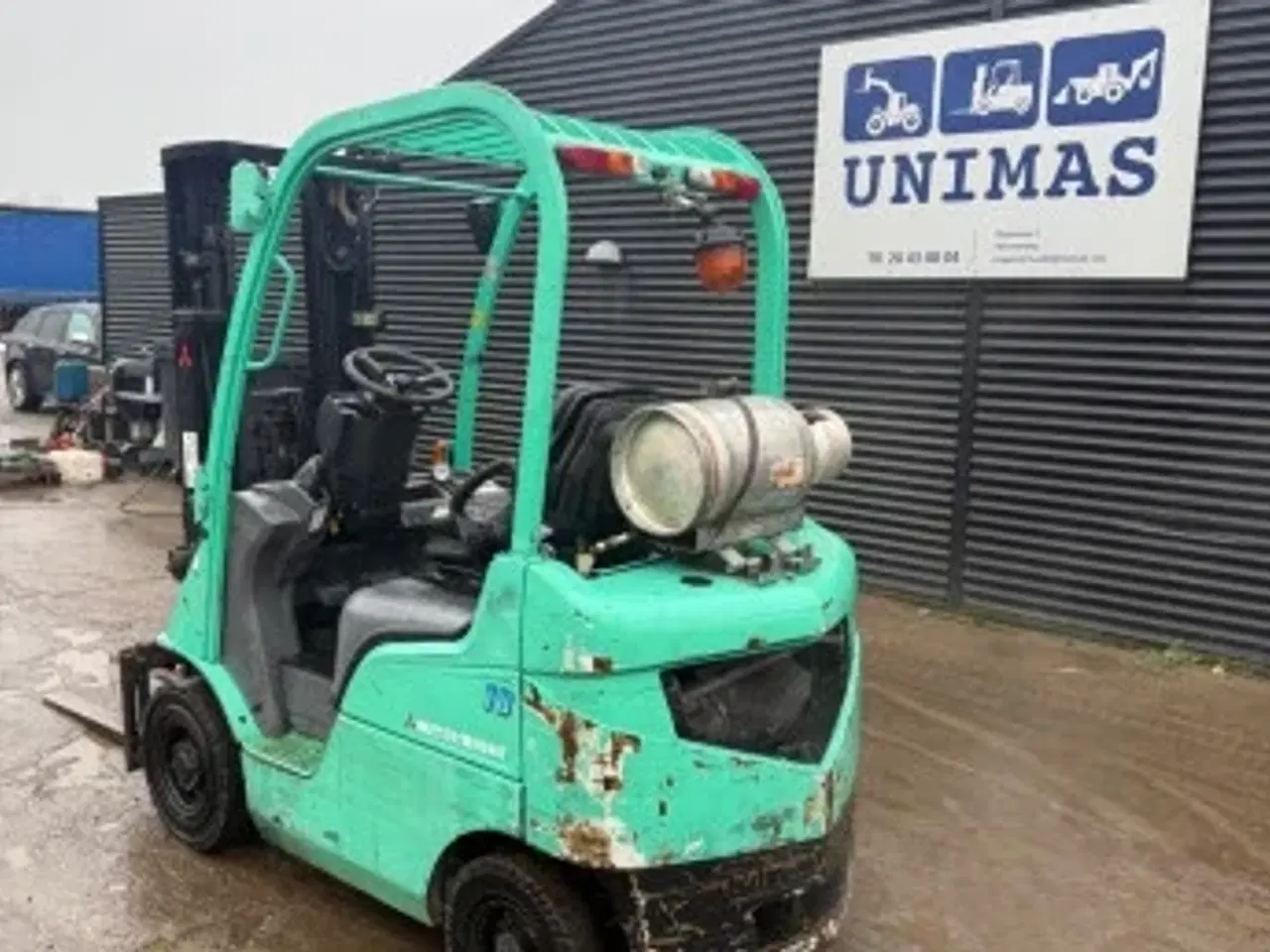 Billede 2 - Gaffeltruck med friløft