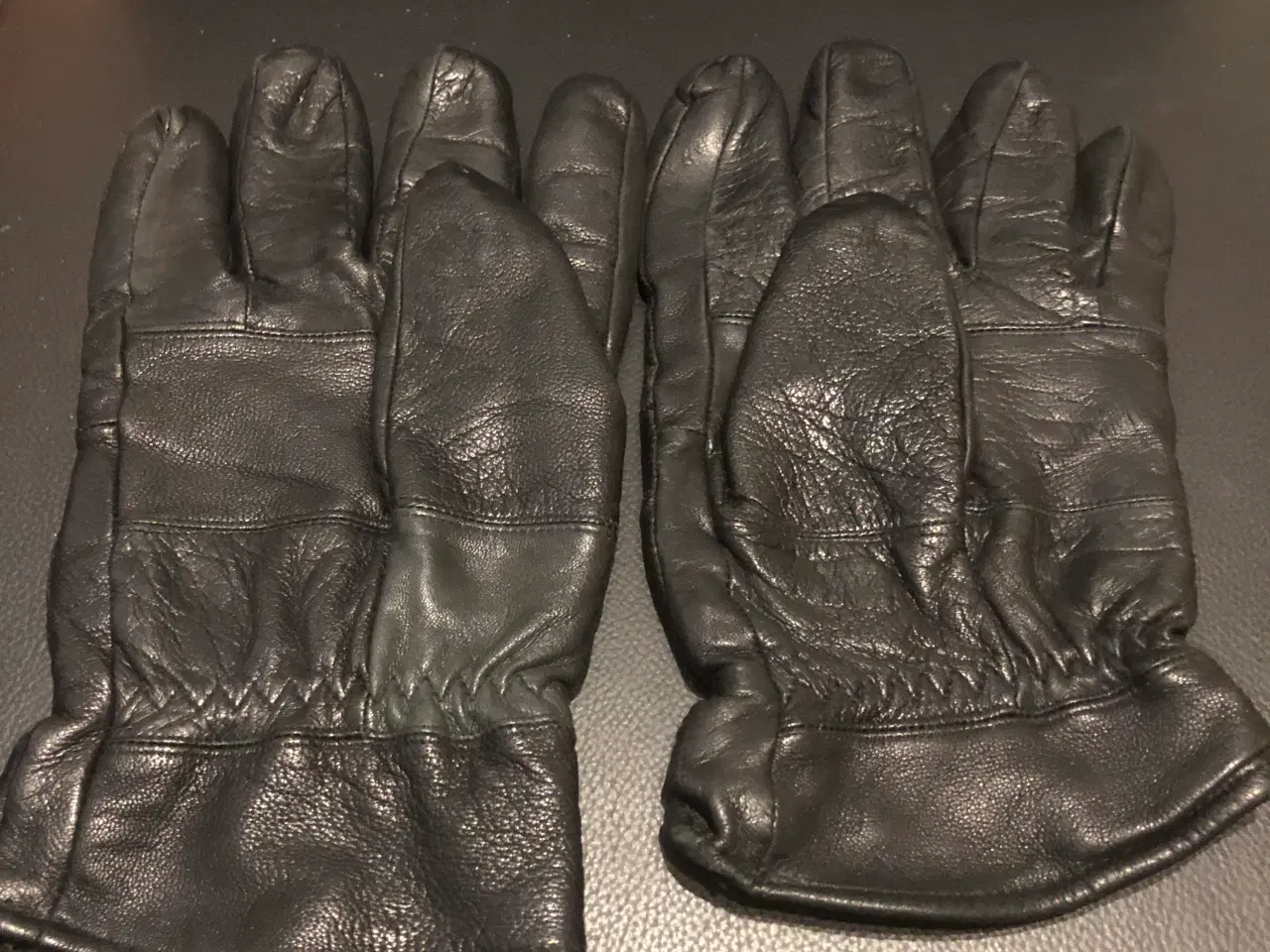 Billede 2 - Læderhandske i sort