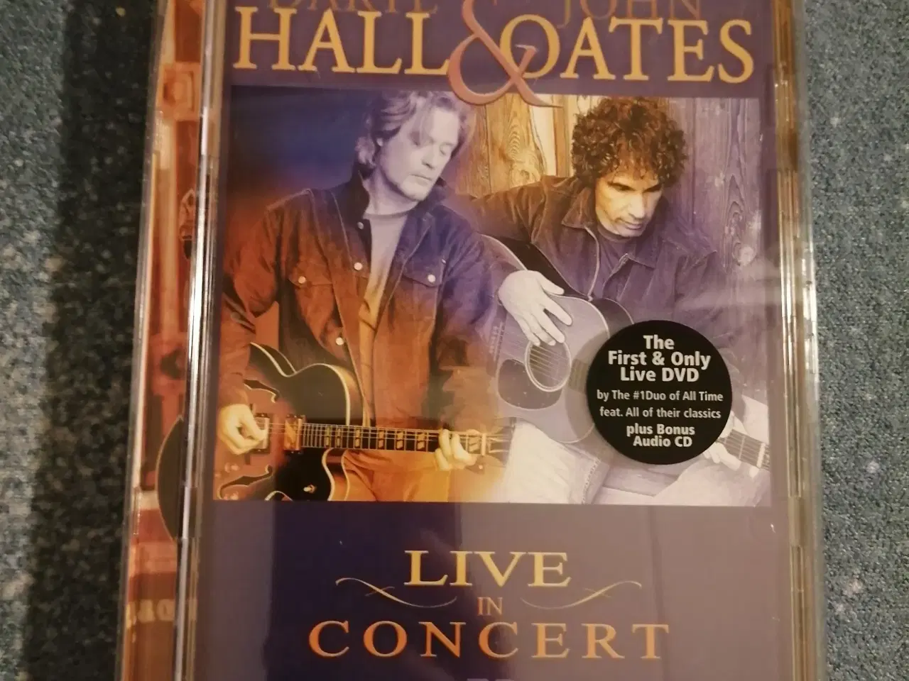 Billede 1 - Hall & Oates - Live in Concert