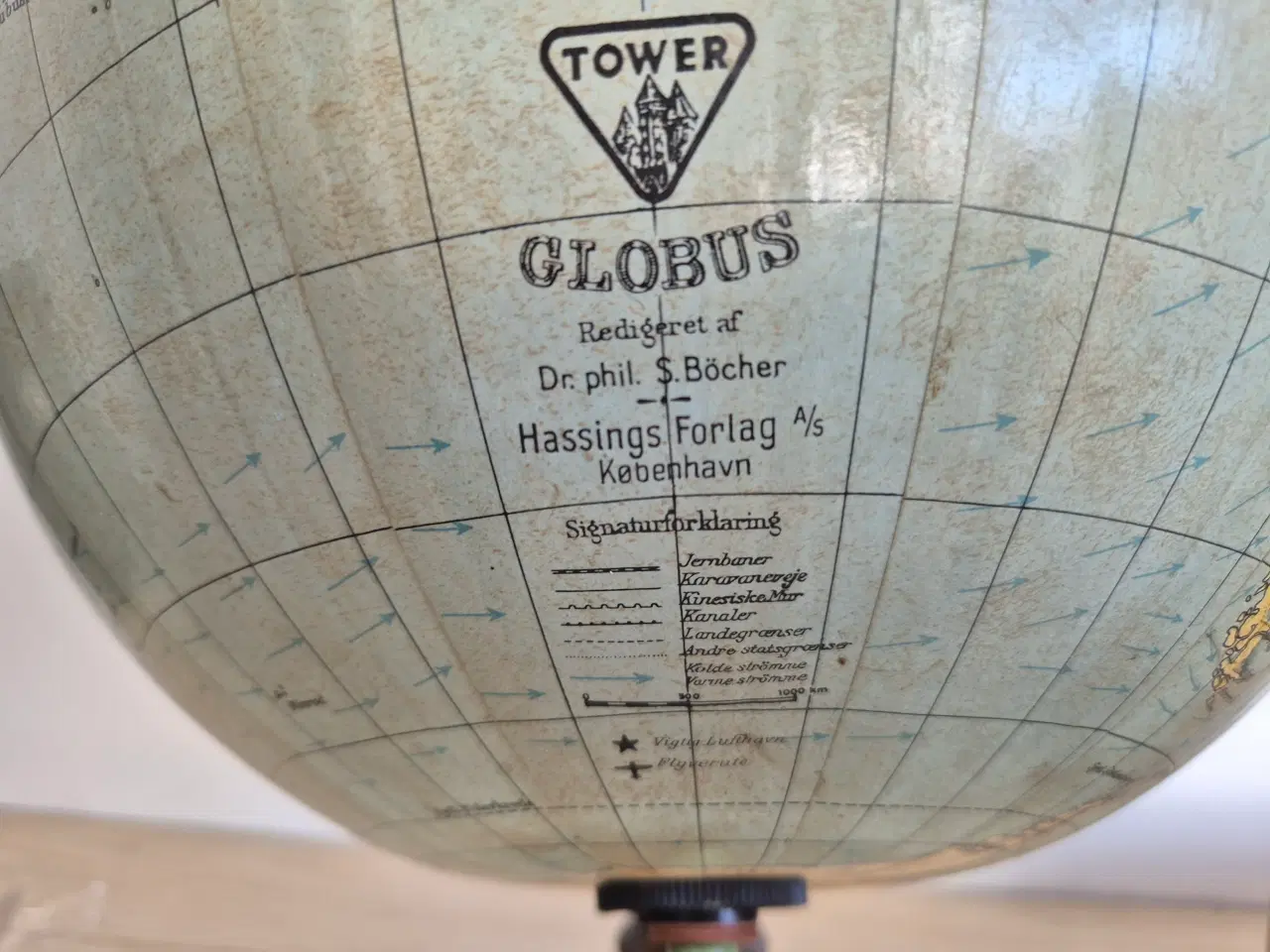 Billede 2 - Globus Gammel, På træfod, Hassings Forlag,