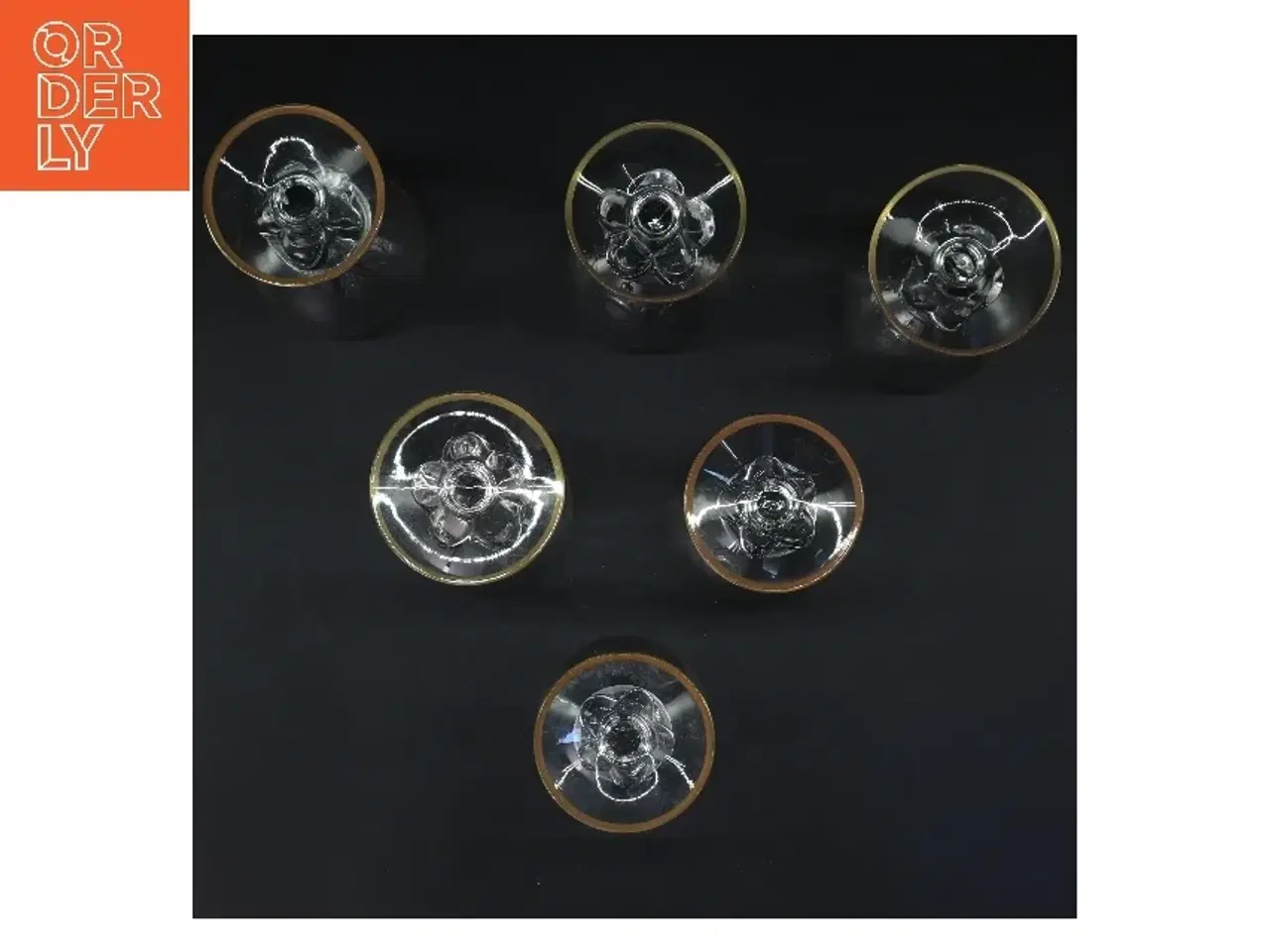 Billede 2 - Guld-kantede glas (str. 6 stk Ø 7 cm længde 13 cm)