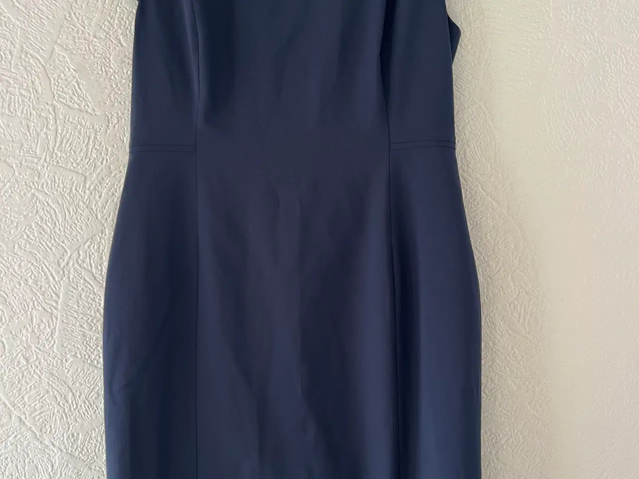 Billede 1 - NY Gant Kjole Str. 40. Marineblå