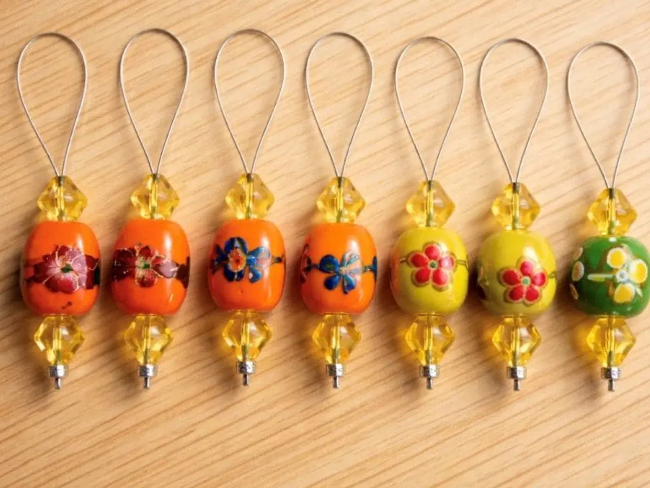 Billede 2 - 7 maskemarkører - luksus med keramik-perler