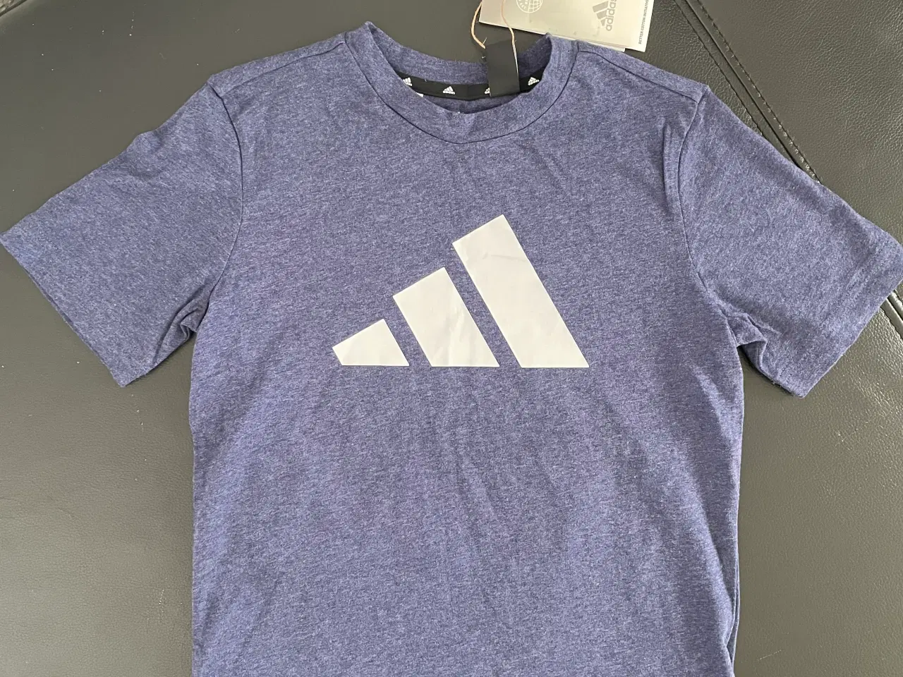 Billede 1 - T shirt Adidas Ny