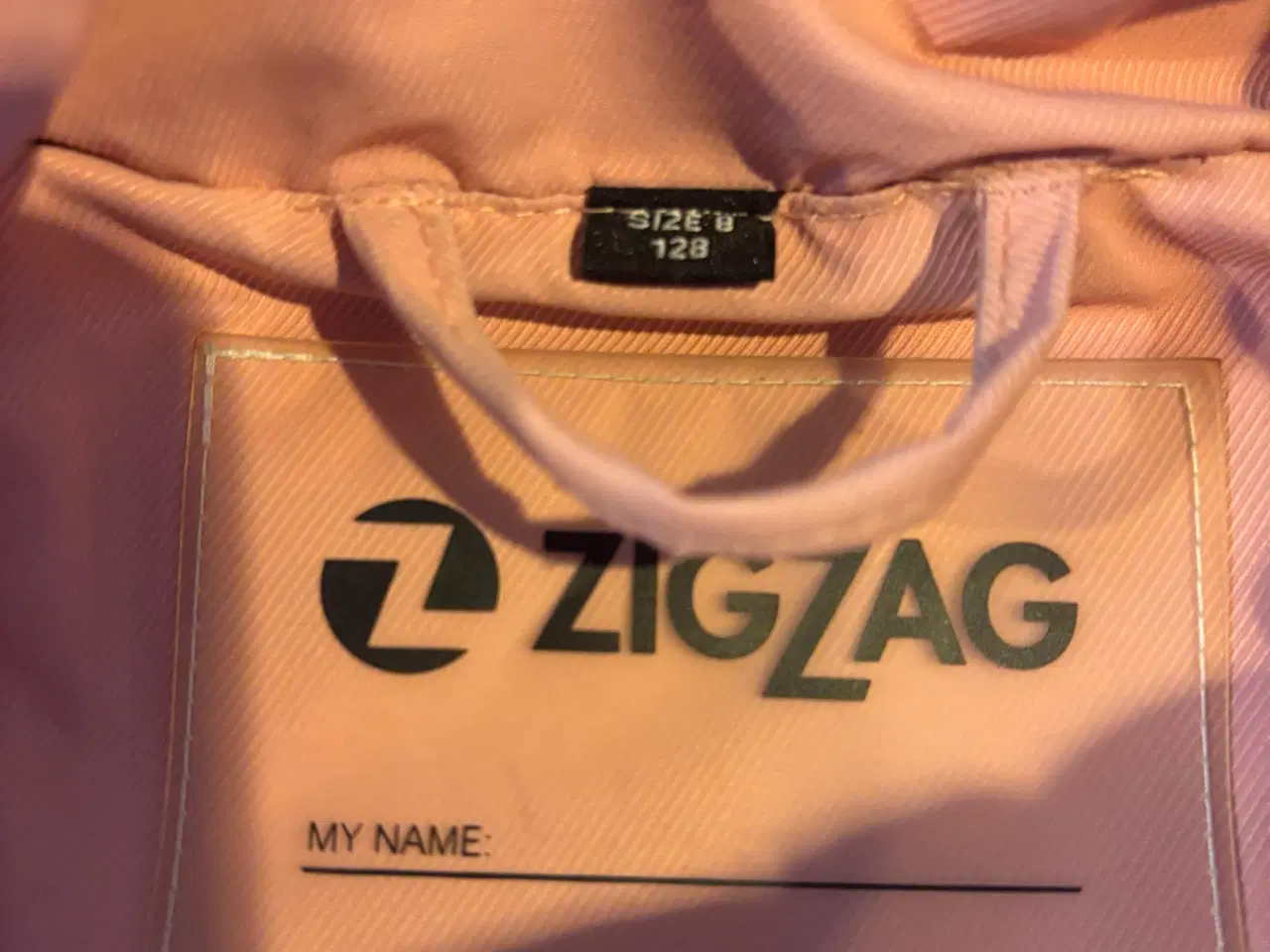 Billede 2 - Vinterjakke str 128