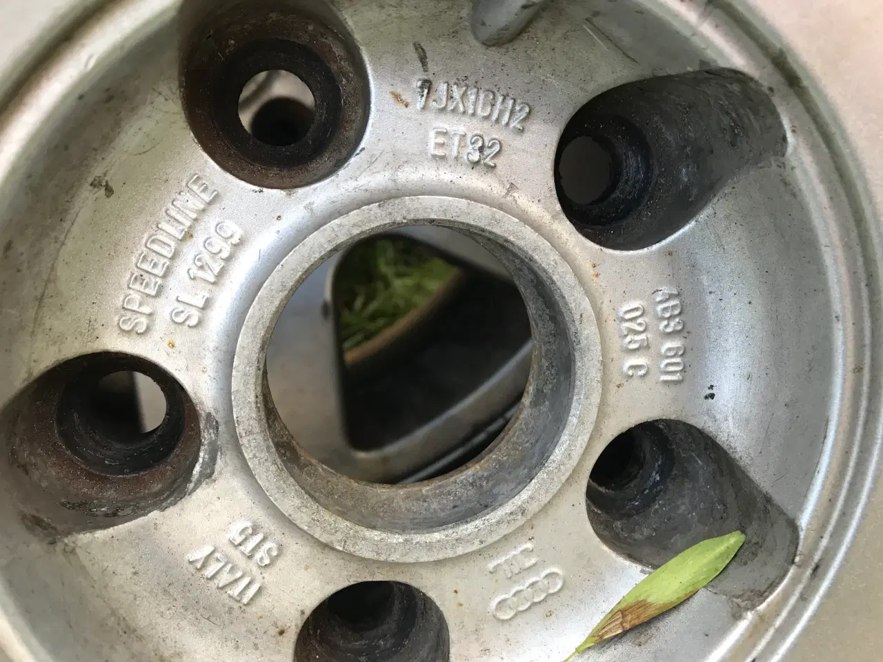 Billede 7 - 4 Bil Vinterdæk 215/65 R16 på Alufælge med 5mm Dæk