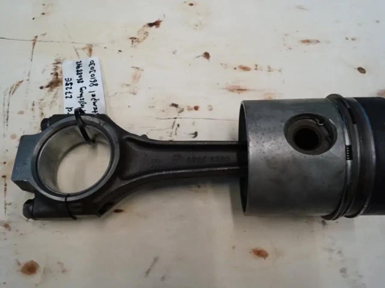 Billede 5 - Ford 2725E Stempel 86103030