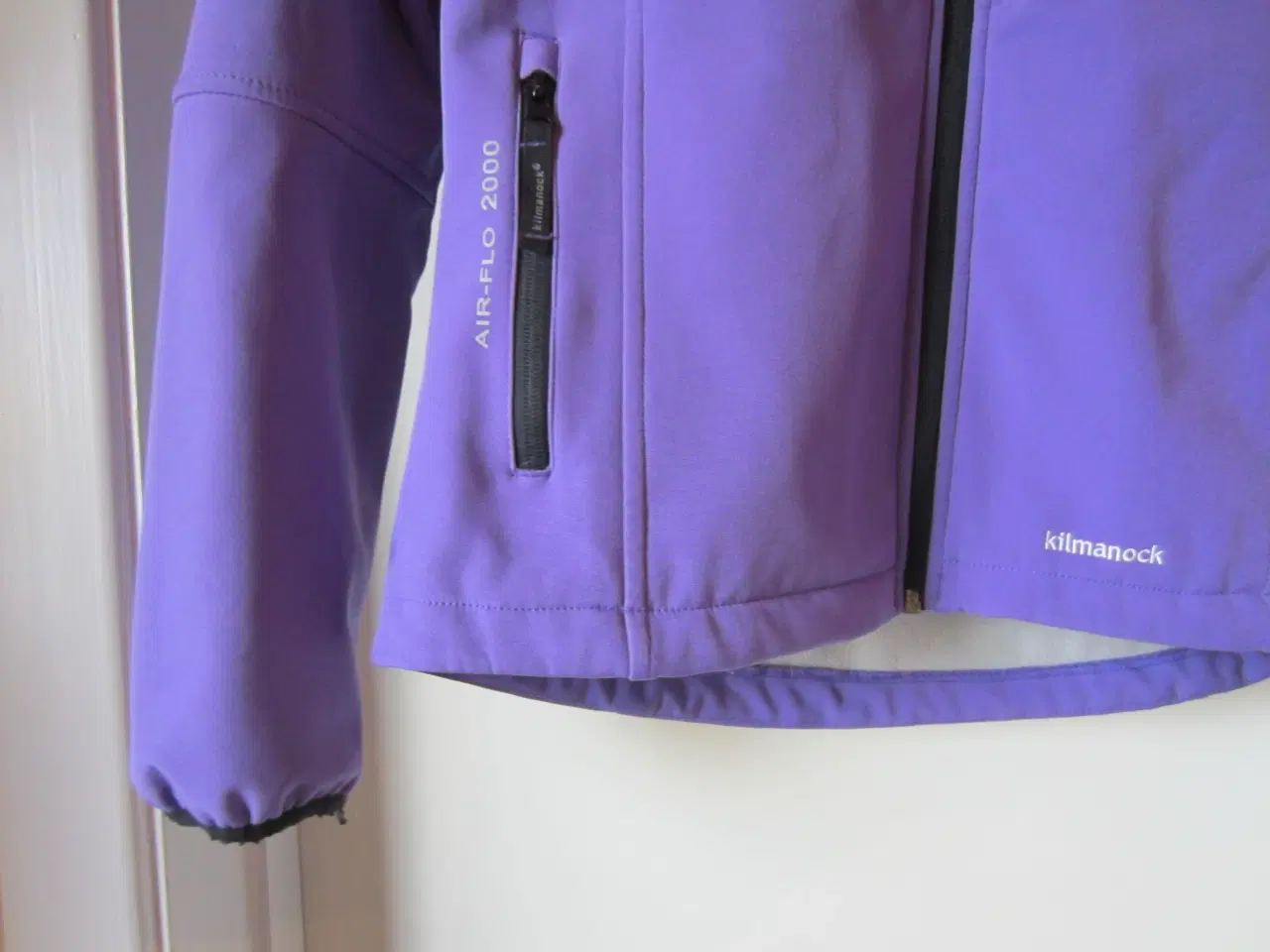 Billede 2 -  Soft jakke fra Klimanock i str. 38