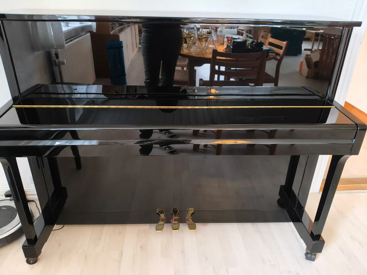 Billede 1 - Skønt piano sælges