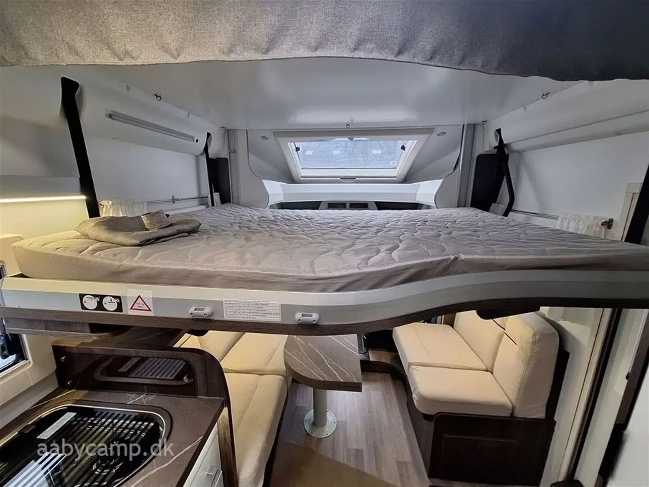 Billede 11 - 2024 - Benimar Tessoro T468 Special Edition Automat gear. NK pakke. varme i spildevandstank. bakkamera. markise. lithium batteri. cykelstativ.