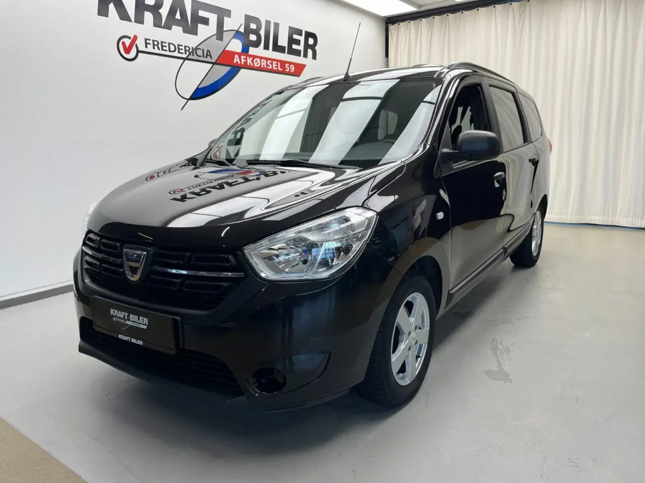 Billede 1 - Dacia Lodgy 1,3 TCe 100 Streetway 7prs