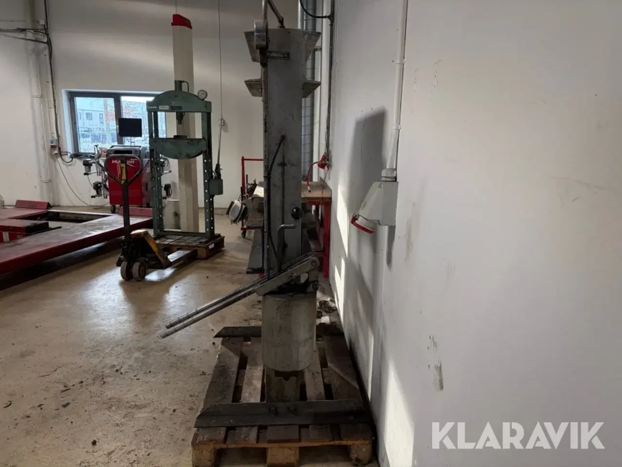 Billede 9 - Hydraulisk værkstedspresse Sigurd Stenhøj - manuel