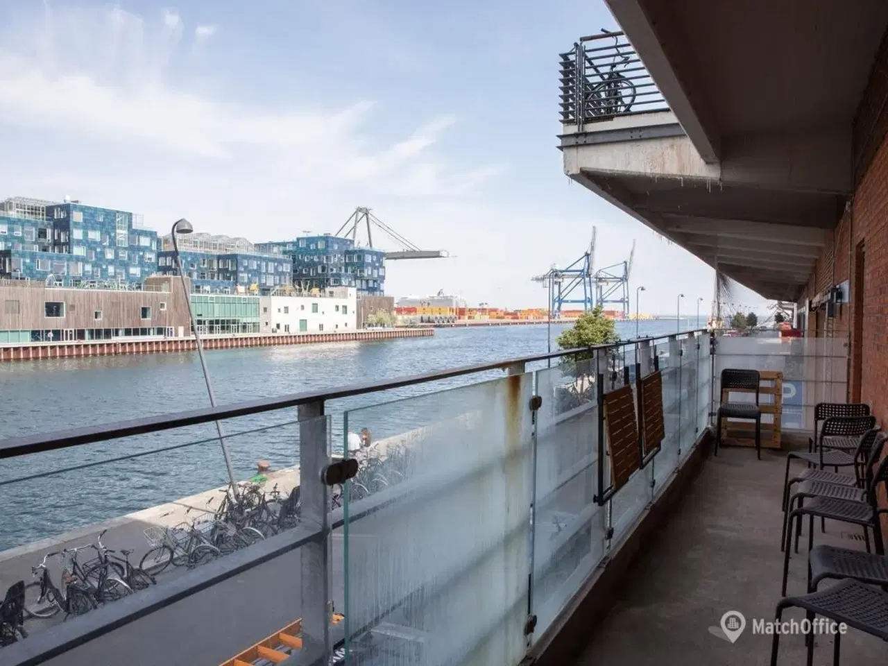 Billede 1 - Newyorker kontor med vandudsigt