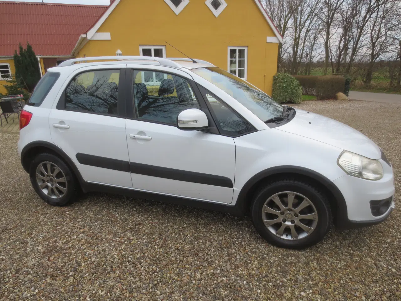 Billede 4 - Suzuki SX4 1.6 i 5 Døres. Årg 2014