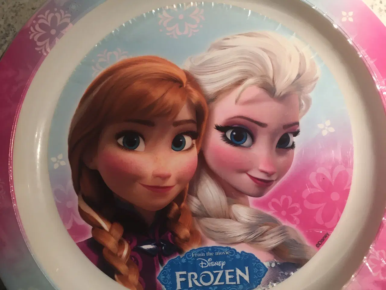 Billede 4 - Helt ny Frozen dyb og flad tallerken hård plast
