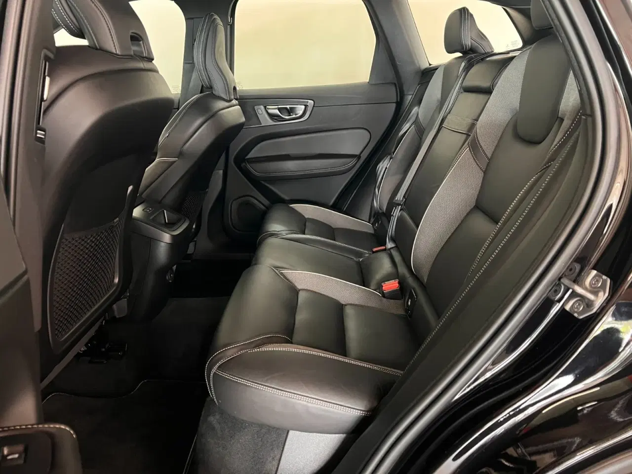 Billede 5 - Volvo XC60 2,0 D4 190 R-Design aut.