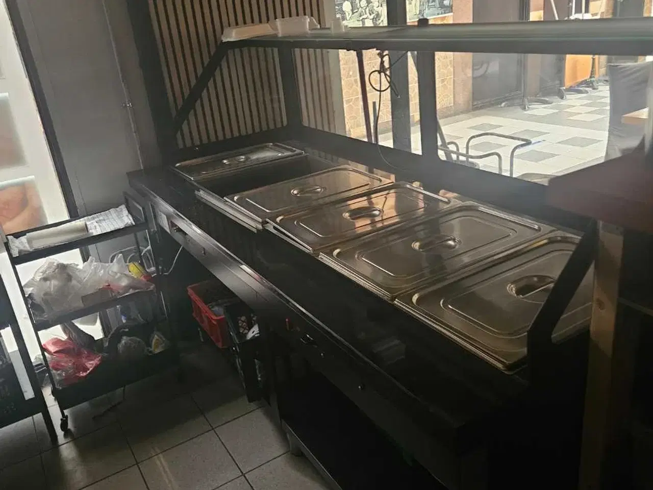 Billede 3 - Buffet/varmedisk som ny – professionel