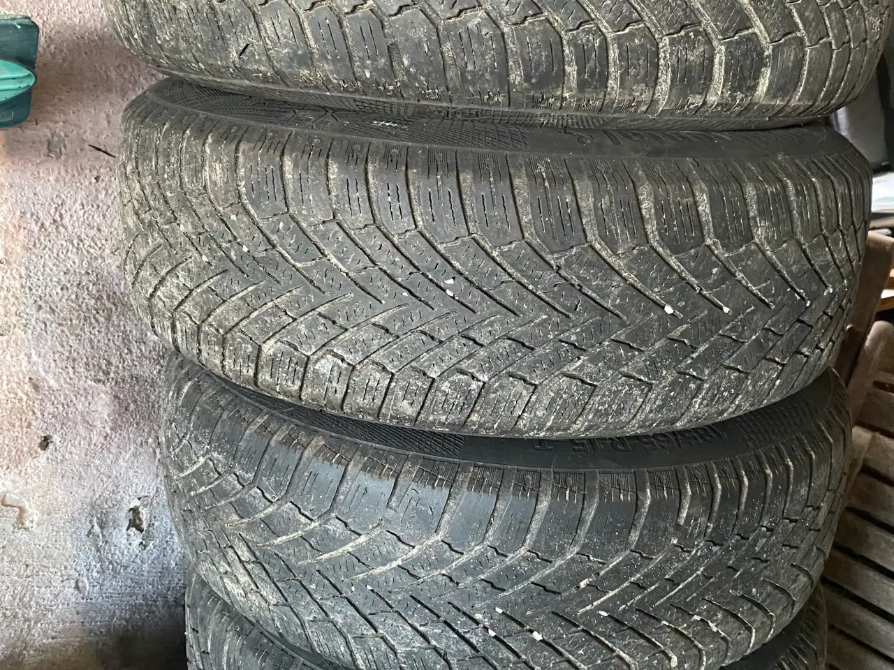 Billede 2 - 4 stk Vinterdæk på fælge passer på Hyundai I20